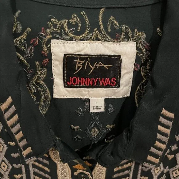 Johnny Was Biya Green Embroidered Button up Tunic Top - Picture 3 of 5